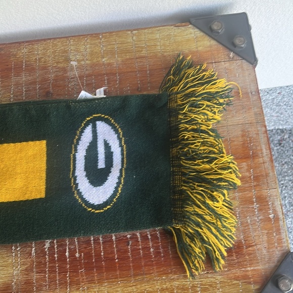 Green Bay Packers Big Logo Scarf by Forever Collectibles - Picture 3 of 8